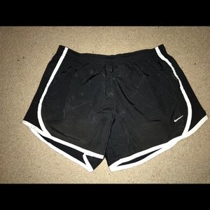 black nike tempo shorts